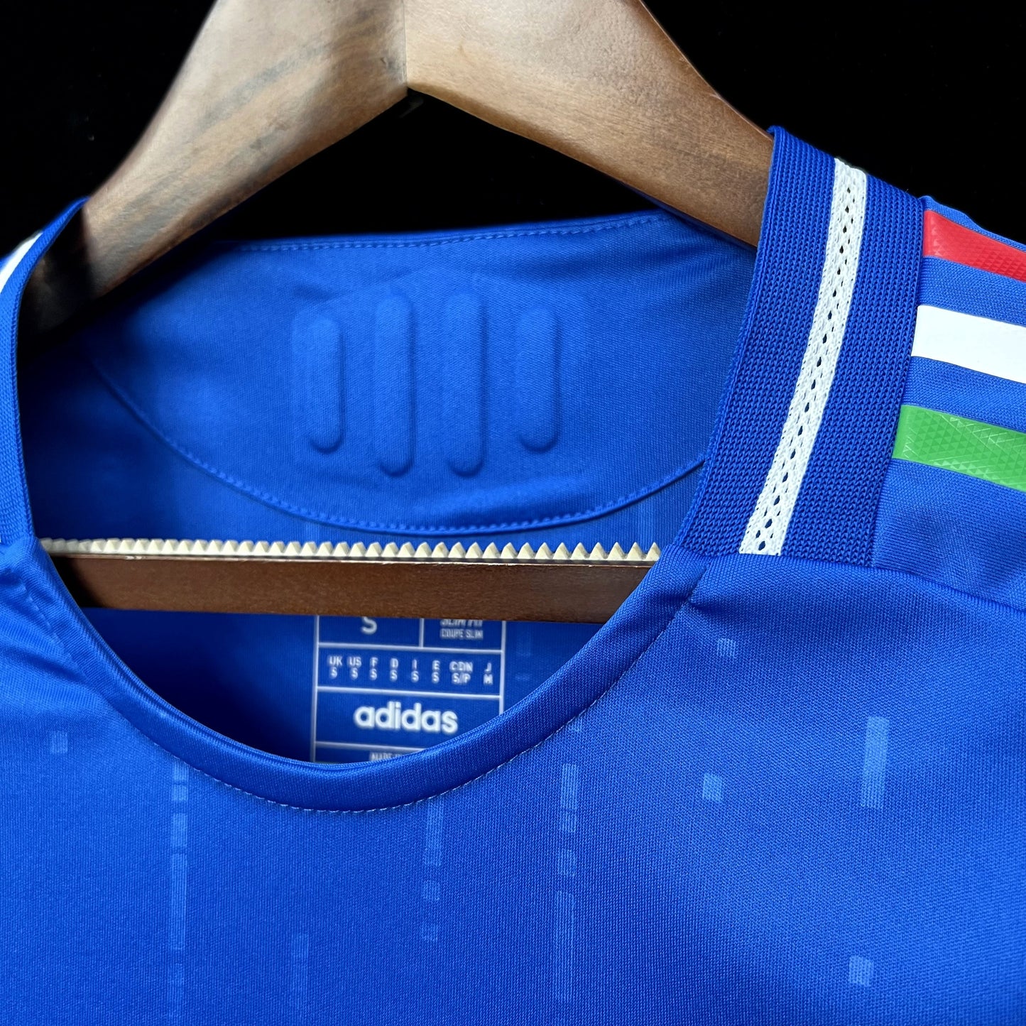 Italy 2024 home player version jersey