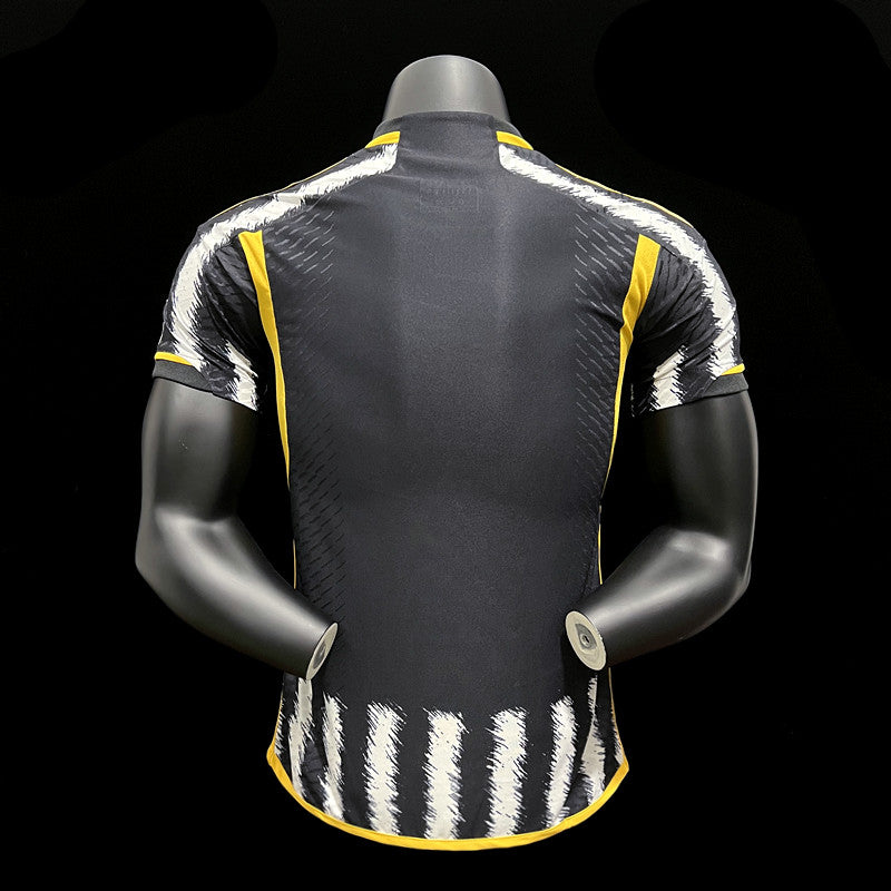 Juventus 23/24 home player version jersey