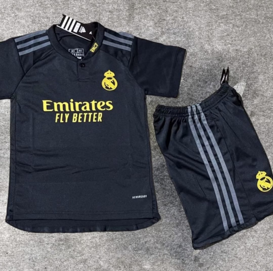 Real Madrid away 23/24 Fan version kit