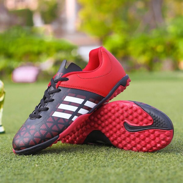 Football shoes