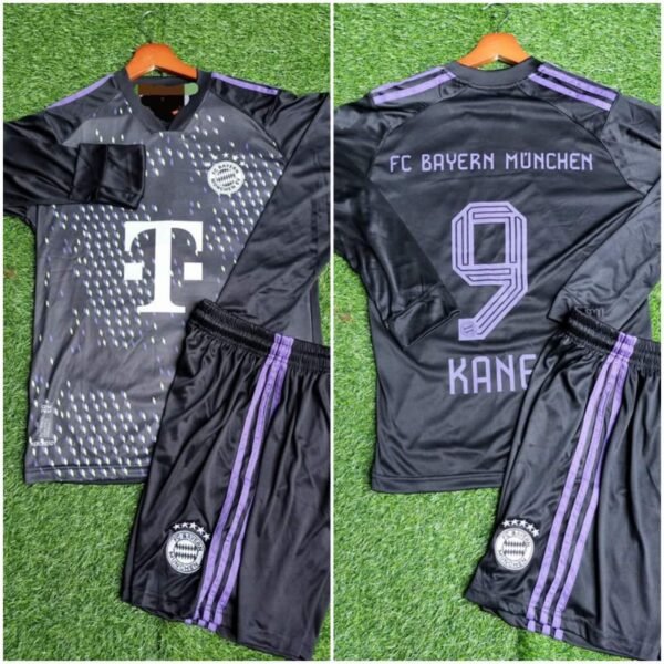 Bayern black long sleeve kit