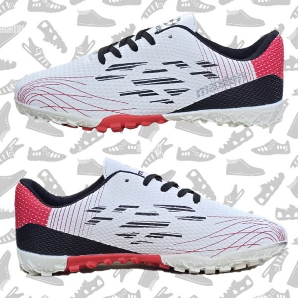 Football shoes