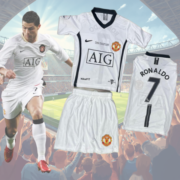 Man United Ronaldo 06-07 away kids kit